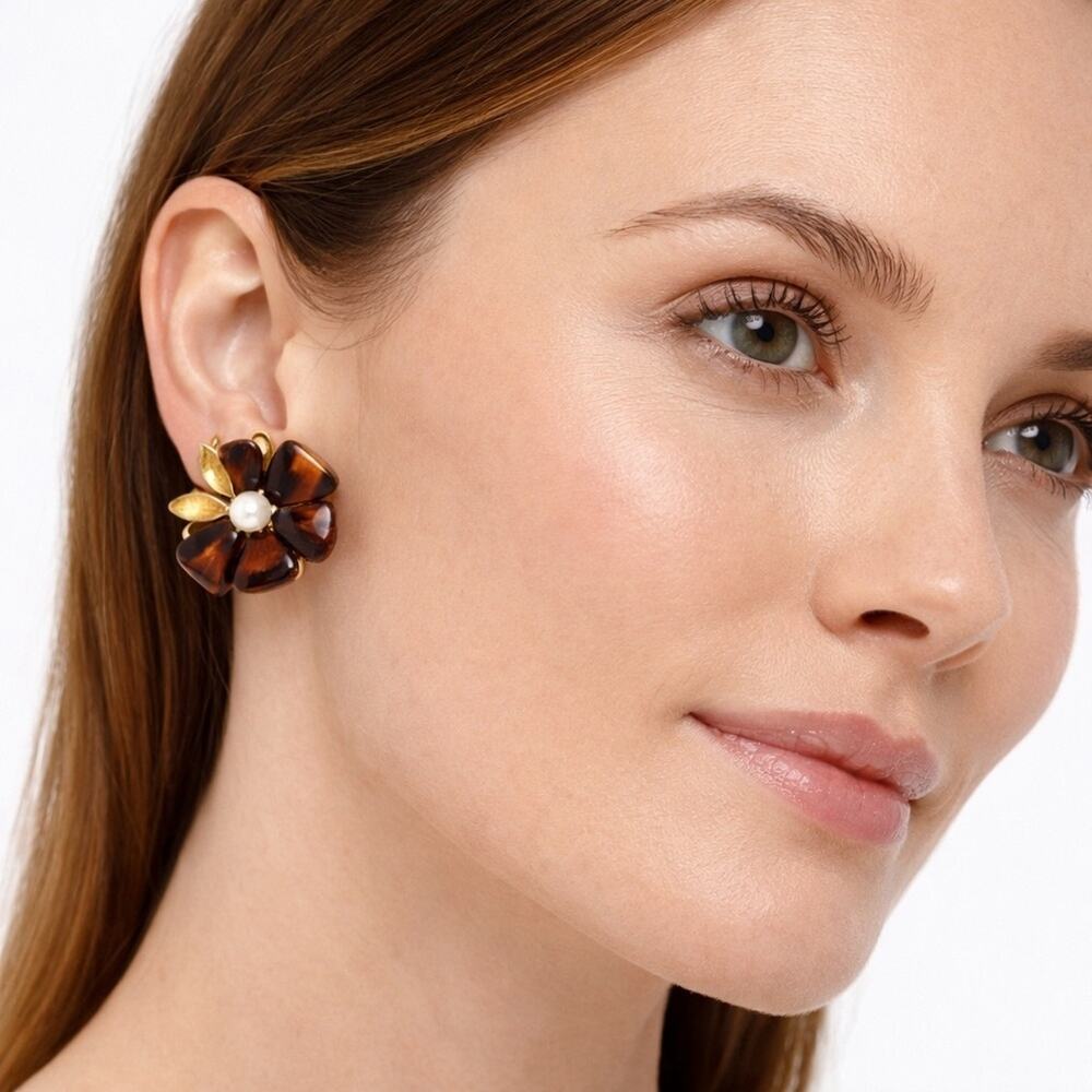 Vintage 1970s BARCS Tiger’s Eye Flower Earrings Gold Pearl Clip-On Australia - Picture 6 of 6